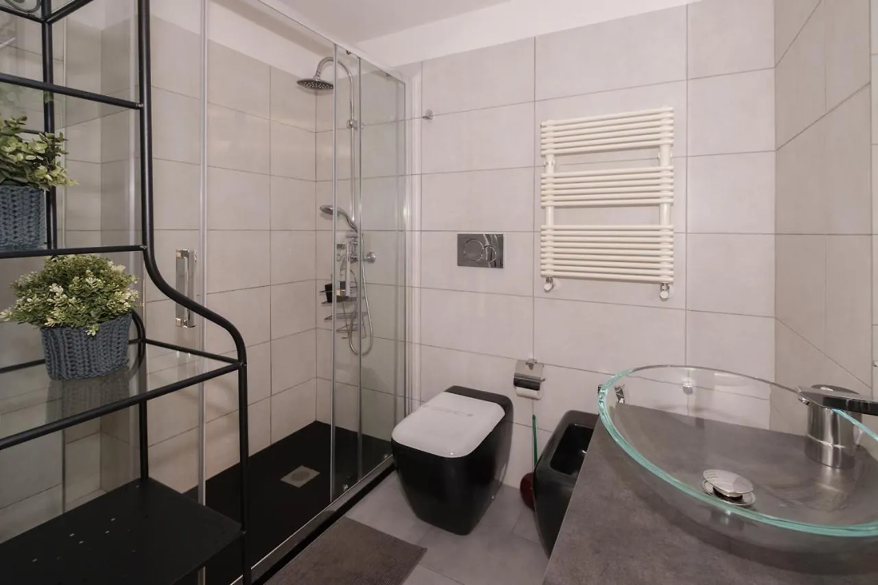 Cconforthotels R&B Cavour Bari Itália