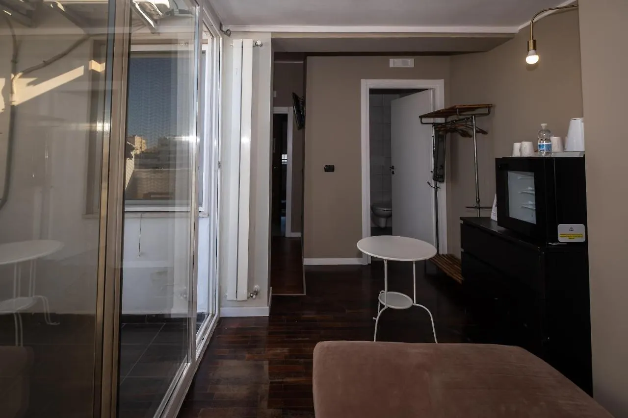 Πανσιόν Cconforthotels R&B Cavour Μπάρι